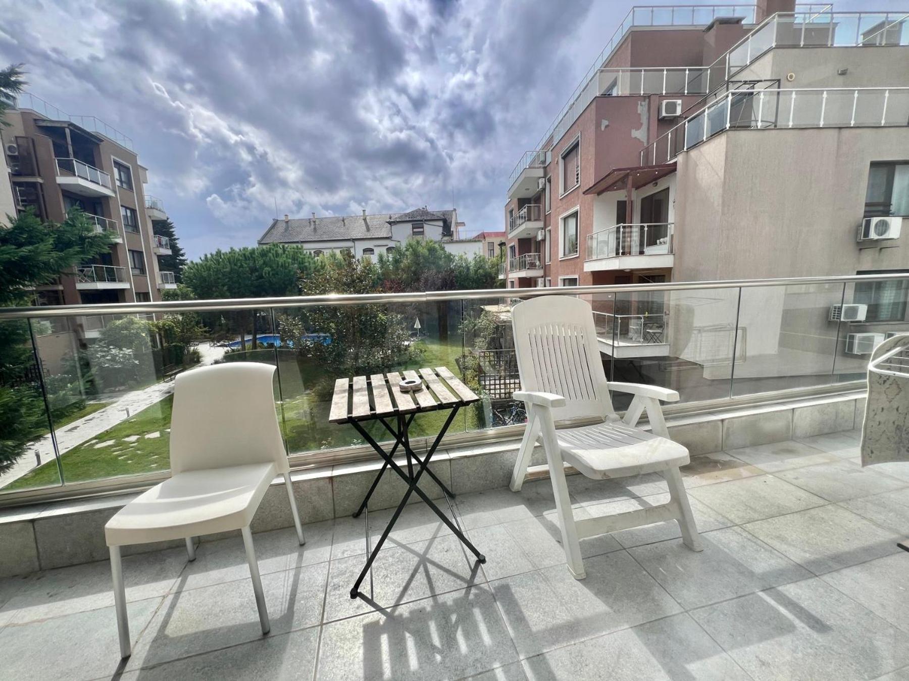 Kiara Apartments セインツ・コンスタンティン＆ヘレナ エクステリア 写真